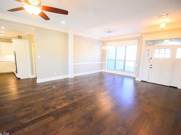 5th image of 9301 Cliffside Dr