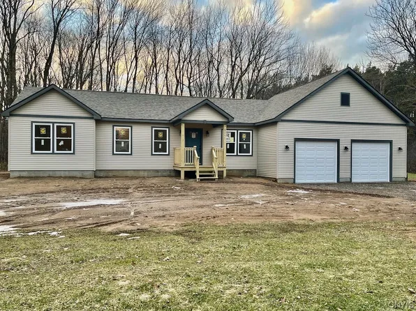 8731 State Route 3, Sandy Creek, NY 13145