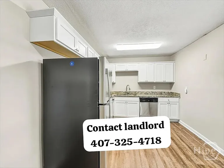 1380 Colony Hill Ct — Photo 8