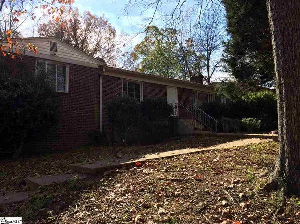94 Bruce Rd, Greenville, SC 29605