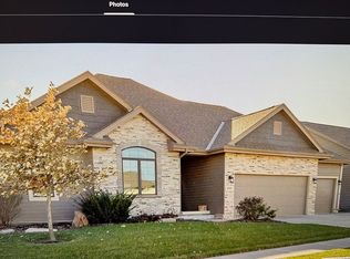 18707 Spaulding St, Elkhorn, NE 68022