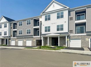 29102 Radford Ct, Monroe Township, NJ 08831