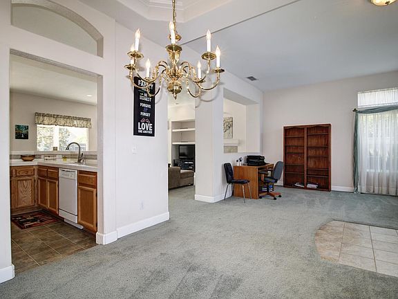 5th image of 3330 Guadelupe St