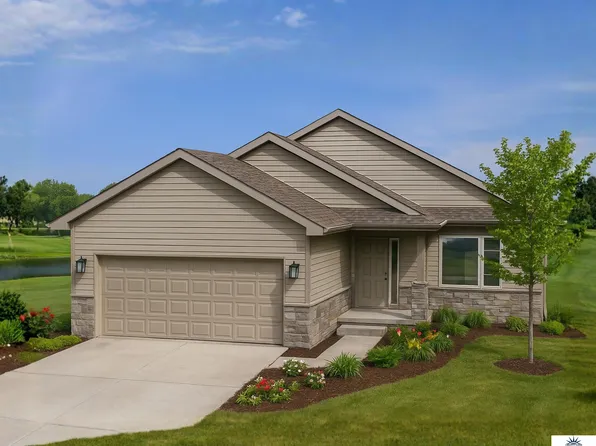 2903 Lakeside Dr, Plattsmouth, NE 68048