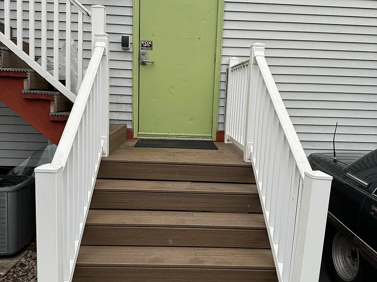 1803 W Main St — Photo 3