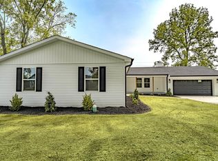 2135 Old Oak Dr, West Lafayette, IN 47906