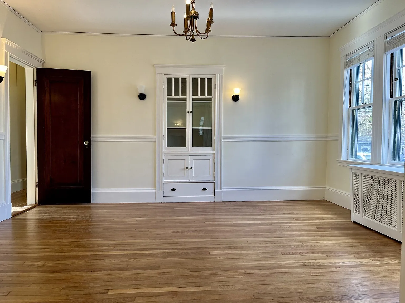 2 bed, 1300 sqft, $3,500 — Photo 4