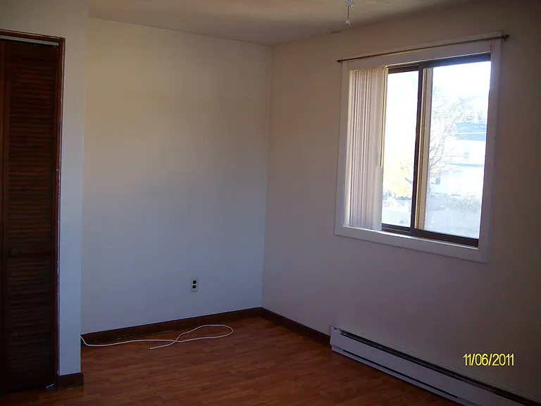 155 Pleasant St #B11 — Photo 7