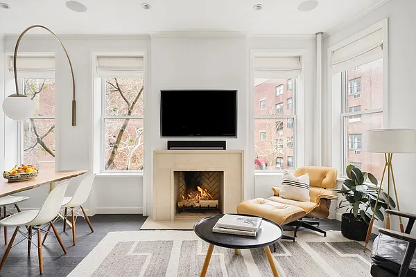 Sold by Compass | media 15