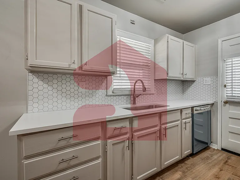 2104 Churchill Way — Photo 15