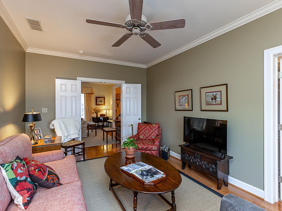23b Charleston Greene , B Danville KY Zillow