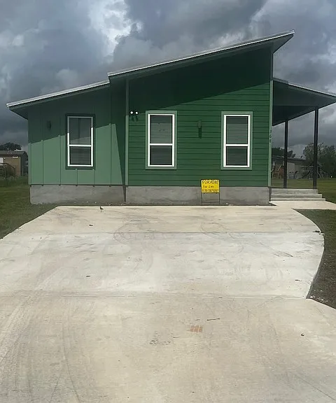 368 Mallard Loop — Photo 1