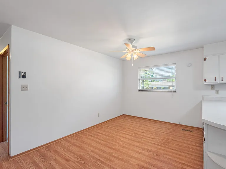 6216 Mountain Laurel Rd — Photo 12