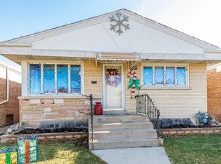 2209 Burr Oak Ave, North Riverside, IL 60546