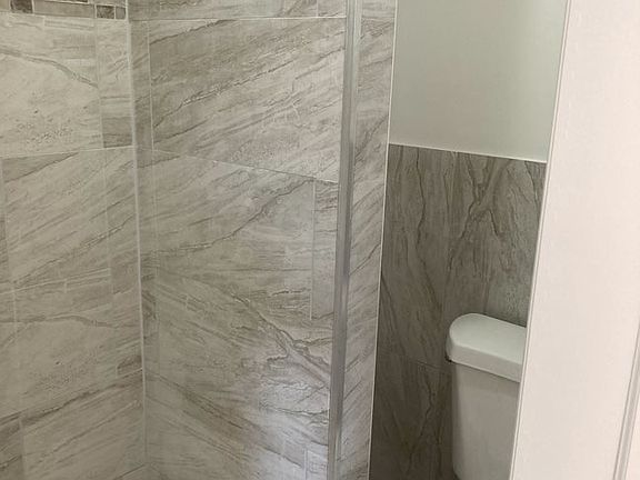 5th image of 479 60th St #3