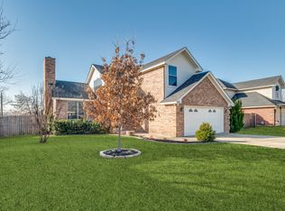 5708 Bonnie Dr, Watauga, TX 76148