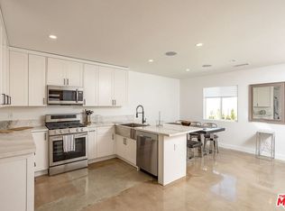 7413 Jamieson Ave, Reseda, CA 91335