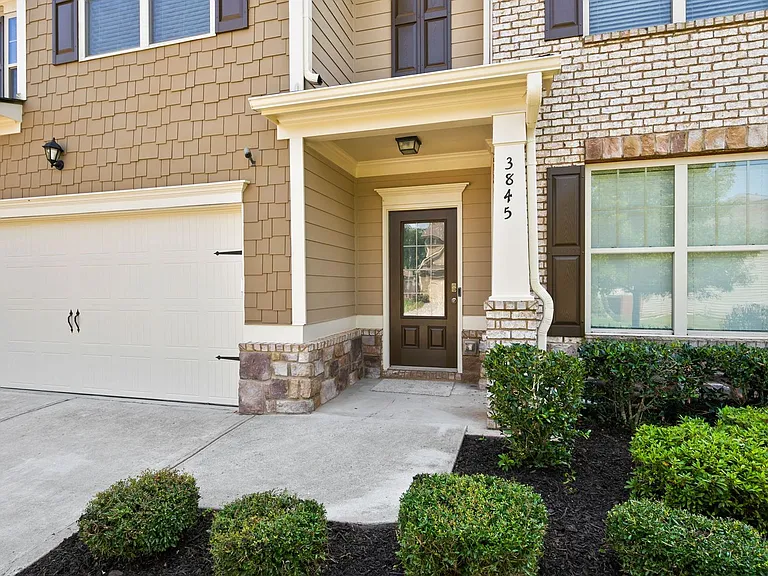 3845 Alden Pl — Photo 8