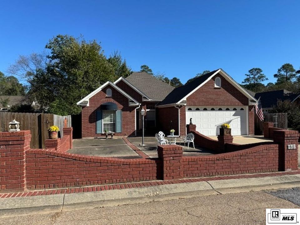 1st image of 202 Towne Cir