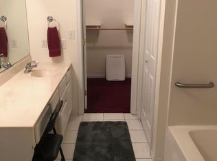 7660 Graefen Dr, Demotte, IN 46310