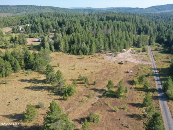 11 Happy Valley Ln, Saint Maries, ID 83861
