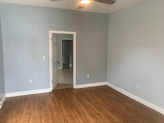 2nd image of 1325-27 Feliciana St #1327