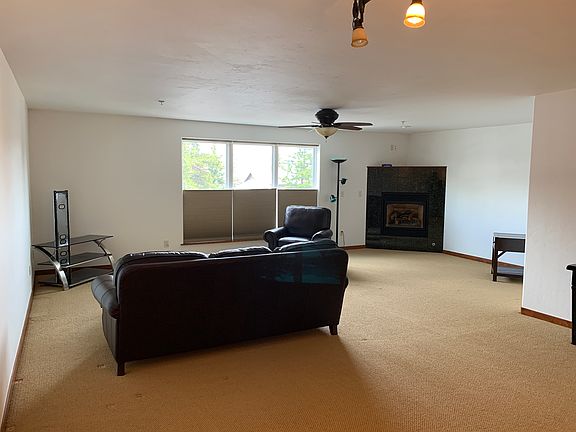2nd image of 539 Granite St #2B