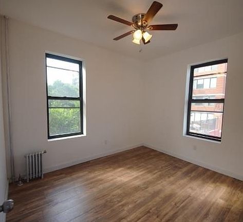 4th image of 265 4th Ave APT 4