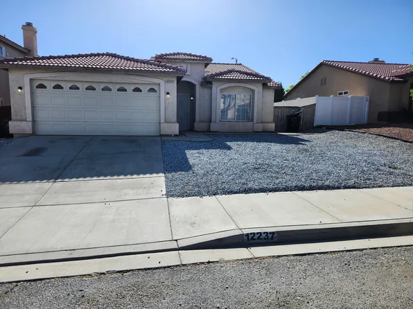 12237 Glenellen Ln, Victorville, CA 92392