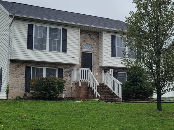 115 Clara Ct, Harrisonburg, VA 22802