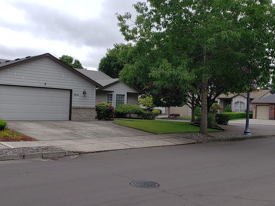 1st image of 2816 NE 174th Ave
