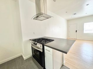 515-518 3/4 N Mariposa Ave #517-1/2, Los Angeles, CA 90004
