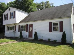 273 Manassas Dr, Manassas Park, VA 20111