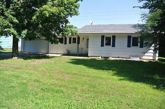 1st image of 755 Mohican Ln