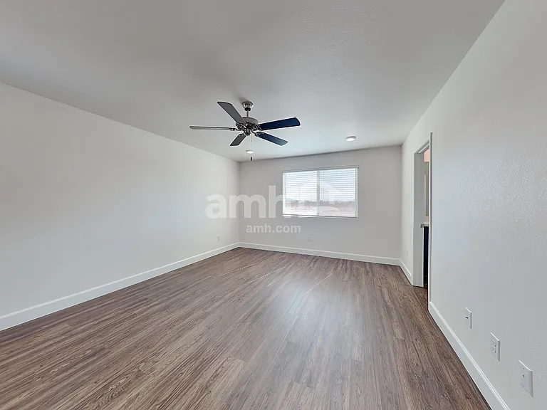 6042 Theodore St — Photo 15