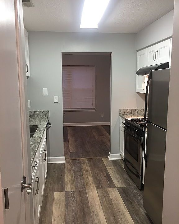 1st image of 12914 Daybreak Cir