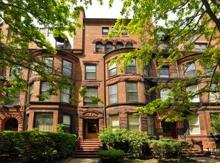 23 Bay State Rd APT 4, Boston, MA 02215