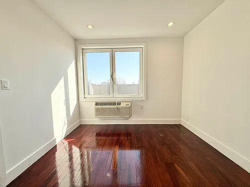 804 Jefferson Ave #2B Photo 1