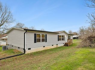 189 Bates St NE, Charleston, TN 37310