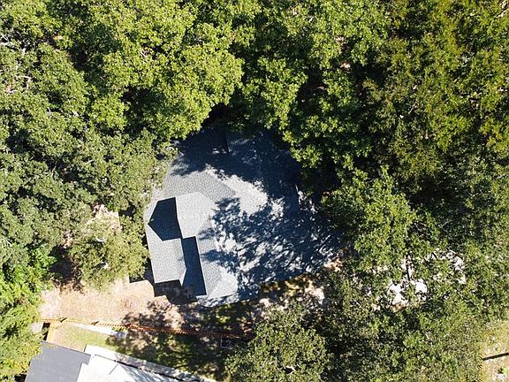 5th image of 361 N Lake Dr