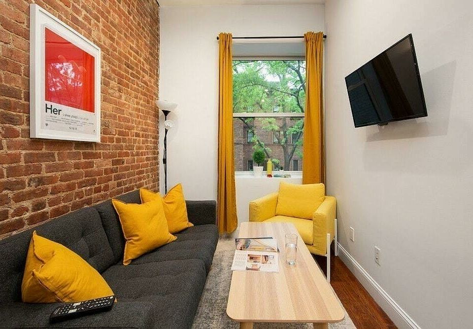 1st image of 270 W 139th St APT 5