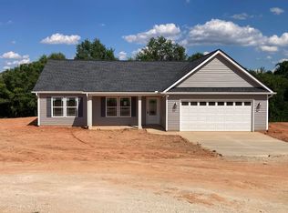 301 Little Mountain Cir, Inman, SC 29349