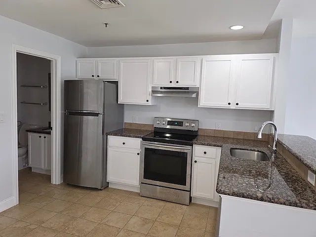 29 Washington Ave #7