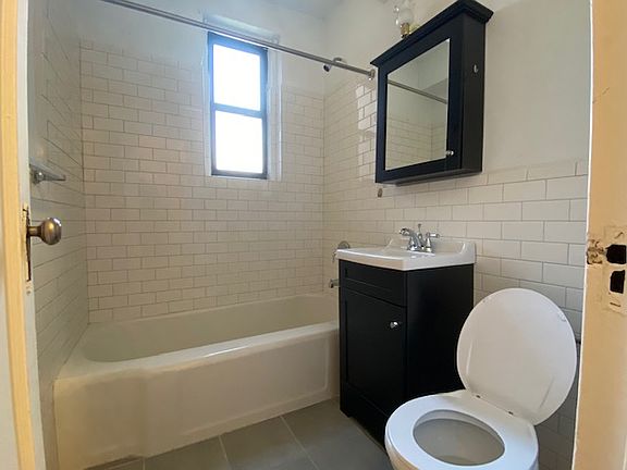 5th image of 65-84 Booth St #5