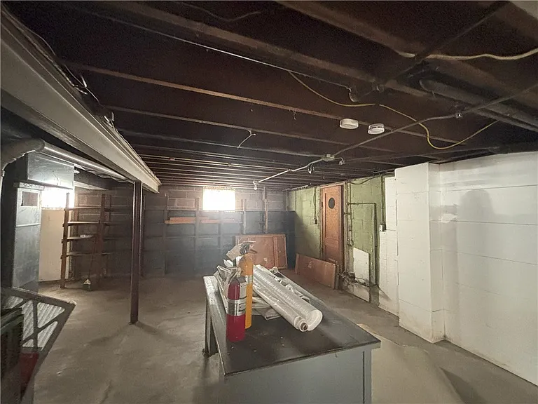 3395 Logan Ferry Rd — Photo 35