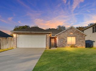2002 Cassidy Ln, Corinth, TX 76210