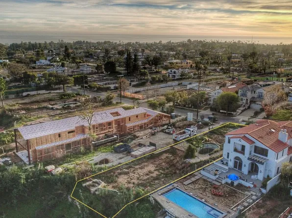 1028 Chautauqua Blvd, Pacific Palisades, CA 90272