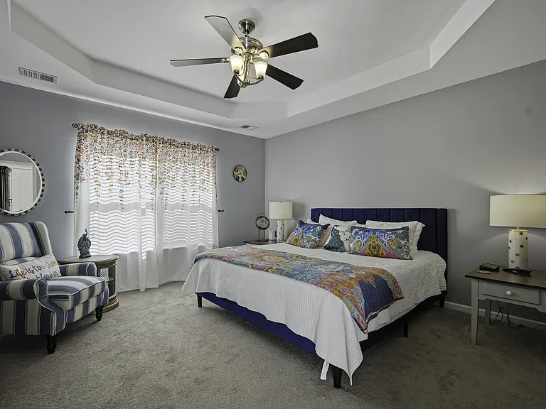 225 Urbano Ln — Photo 15