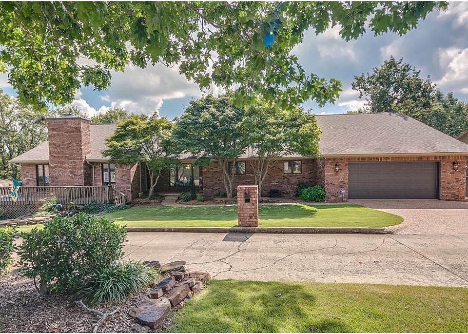 1st image of 8268 Eagle Crest Dr