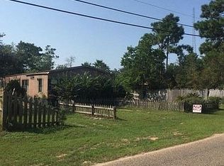 5801 Government Dr, Gulf Breeze, FL 32563